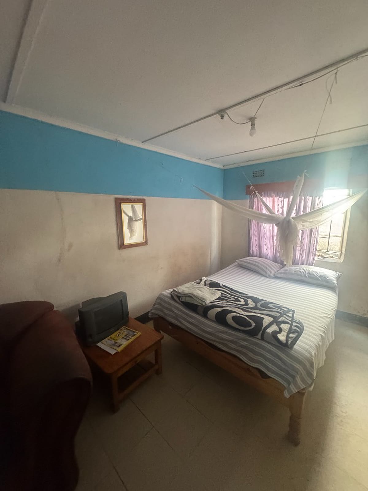 Standard room at Golden Emerald Guest House